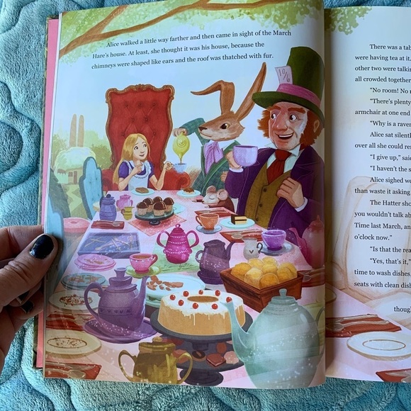 A Treasury of Classic Stories book VGUC - Picture 7 of 7